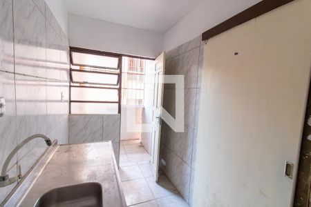 Cozinha de apartamento para alugar com 1 quarto, 60m² em Medianeira, Porto Alegre