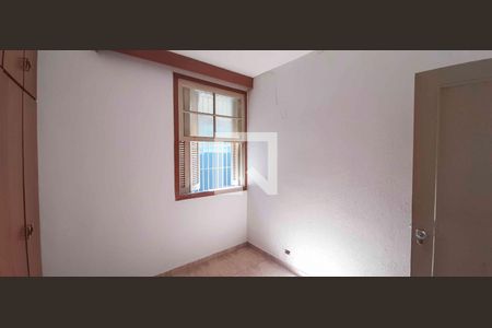 Casa 1 - Quarto 1 de casa à venda com 8 quartos, 270m² em Bela Vista, Osasco