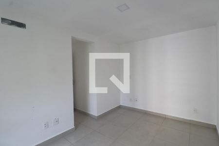 Quarto de apartamento para alugar com 2 quartos, 52m² em Tortuga, Guarujá