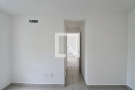 Quarto de apartamento para alugar com 2 quartos, 52m² em Tortuga, Guarujá