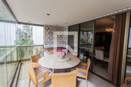 Varanda na Sala de apartamento à venda com 4 quartos, 172m² em Sion, Belo Horizonte
