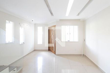 Sala de casa para alugar com 3 quartos, 144m² em Campo Grande, Rio de Janeiro