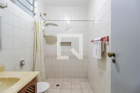 Banheiro da Suíte de casa à venda com 4 quartos, 175m² em Jardim São Luís, São Paulo
