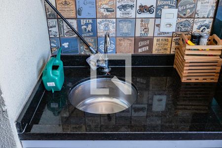 Sala e varanda extendida de apartamento à venda com 2 quartos, 85m² em Jardim Santo Elias, São Paulo
