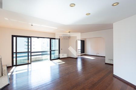 Sala de apartamento para alugar com 3 quartos, 200m² em Moema, São Paulo