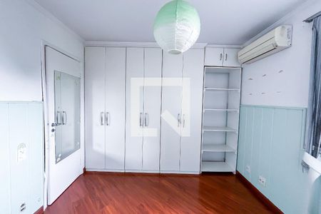 Casa de Condomínio à venda com 3 quartos, 170m² em Jardim das Esmeraldas, São Paulo
