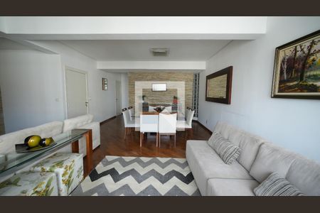 Sala de apartamento à venda com 3 quartos, 176m² em Vila Bastos, Santo André