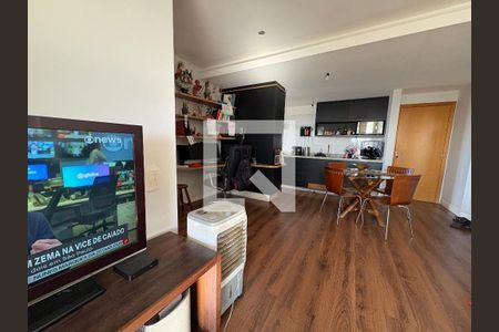 Sala de apartamento à venda com 2 quartos, 69m² em Parque Amazonia, Goiânia