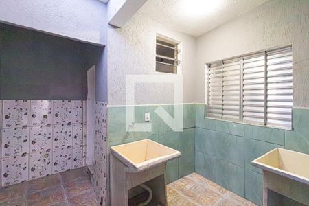 Área de serviço de casa para alugar com 1 quarto, 27m² em Vila Menck, Osasco