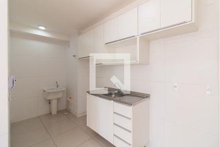 Sala - Cozinha de apartamento para alugar com 2 quartos, 40m² em Vila Butantã, São Paulo