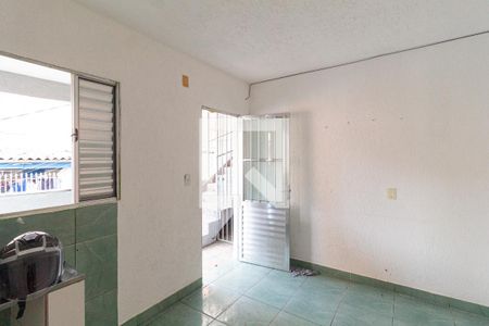 Cozinha de casa para alugar com 1 quarto, 30m² em Vila Menck, Osasco