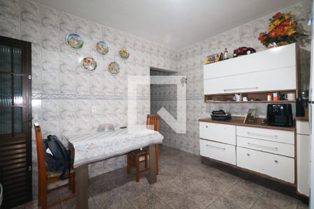 Cozinha de casa à venda com 4 quartos, 170m² em Vila Nogueira, Diadema