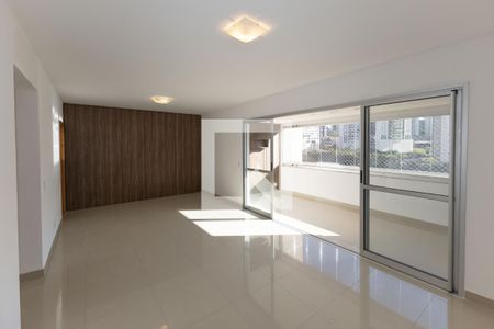 Sala de apartamento à venda com 3 quartos, 126m² em Vila da Serra, Nova Lima