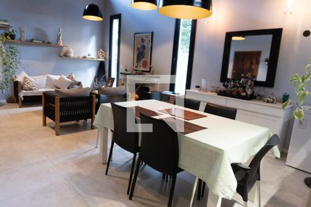 Sala de Jantar de casa de condomínio para alugar com 3 quartos, 140m² em Pousada dos Bandeirantes, Carapicuíba