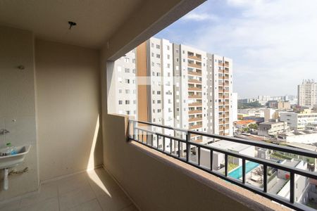 Varanda e Área de Serviço de apartamento à venda com 2 quartos, 49m² em Santo Amaro, São Paulo