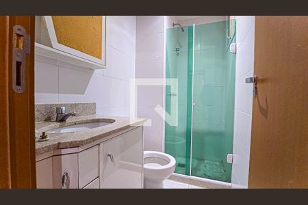 Banheiro da Suíte de apartamento para alugar com 2 quartos, 49m² em Méier, Rio de Janeiro
