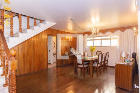 Sala de casa à venda com 4 quartos, 550m² em Vila Sao Vicente, São Paulo