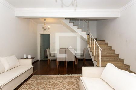 Sala de casa para alugar com 3 quartos, 150m² em Vila Paiva, São Paulo