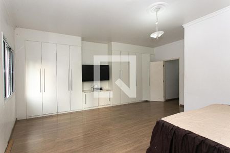 Suíte 1 de casa para alugar com 3 quartos, 150m² em Vila Paiva, São Paulo