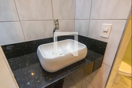 Banheiro de apartamento para alugar com 2 quartos, 52m² em Jardim Alvorada, São Bernardo do Campo