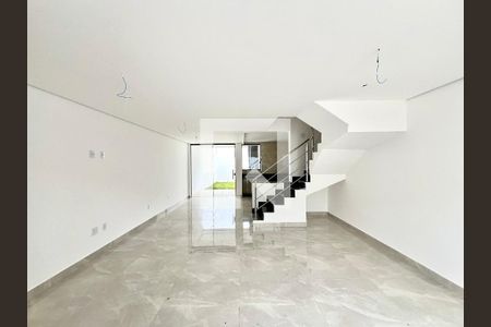 Sala de casa à venda com 3 quartos, 160m² em Santa Branca, Belo Horizonte