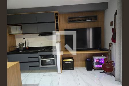 Cozinha de apartamento à venda com 1 quarto, 38m² em Vila Palmeiras, São Paulo