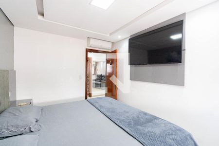 Casa à venda com 2 quartos, 209m² em São José, Canoas