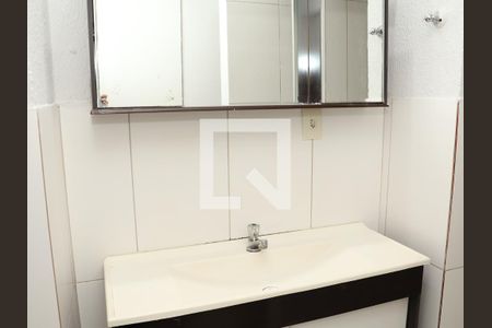 Banheiro de apartamento para alugar com 2 quartos, 74m² em Jardim Imperial, Aparecida de Goiânia