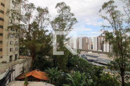 Vista Sala  de apartamento para alugar com 3 quartos, 70m² em Vila Andrade, São Paulo