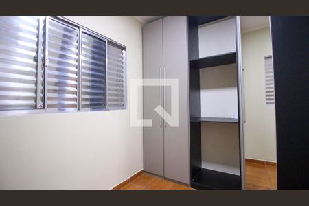 Casa para alugar com 3 quartos, 200m² em Vila Tolstoi, São Paulo