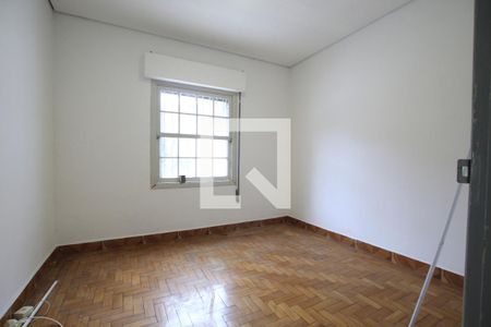 Quarto 1 de casa para alugar com 3 quartos, 243m² em Jardim da Gloria, São Paulo