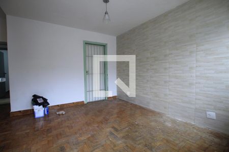 Sala de casa para alugar com 3 quartos, 243m² em Jardim da Gloria, São Paulo