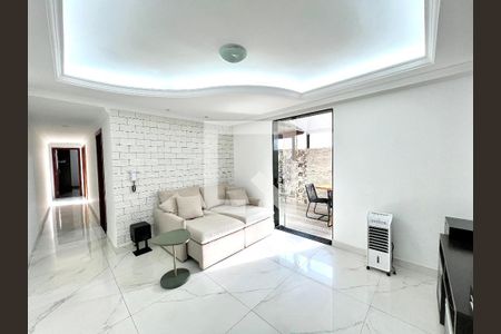 Sala de apartamento à venda com 2 quartos, 75m² em Paquetá, Belo Horizonte
