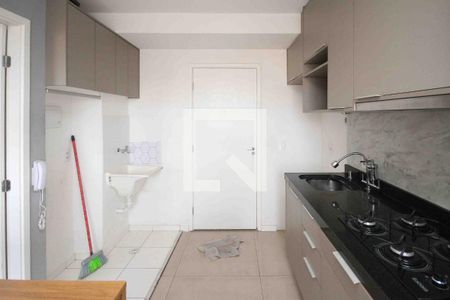 Cozinha e Área de Serviço de apartamento para alugar com 1 quarto, 24m² em Cidade Satelite Santa Barbara, São Paulo