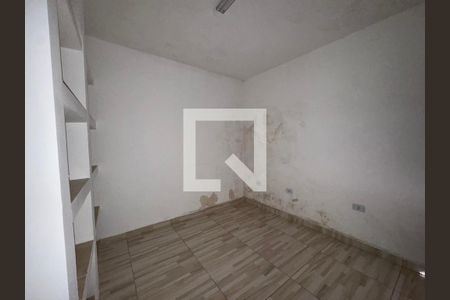 Closet de casa à venda com 2 quartos, 80m² em Padroeira, Osasco