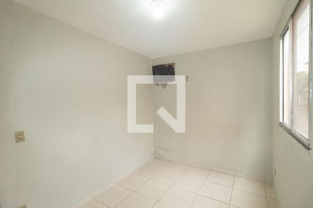 Quarto 1 de apartamento para alugar com 2 quartos, 50m² em Santa Cruz, Rio de Janeiro