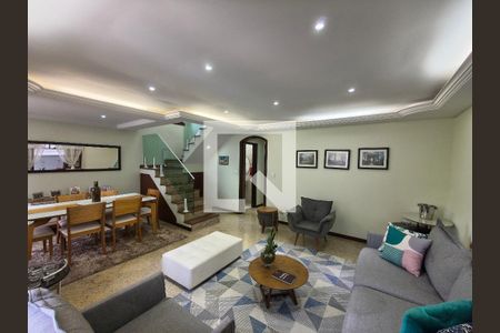 Casa de Condomínio à venda com 4 quartos, 230m² em Taquara, Rio de Janeiro