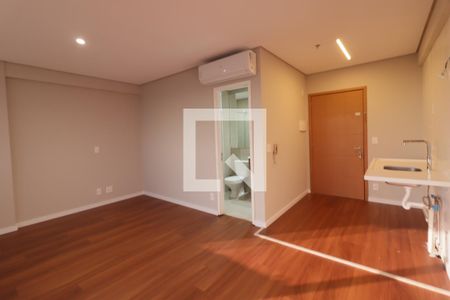 Sala/Cozinha de kitnet/studio à venda com 1 quarto, 32m² em Centro, Osasco