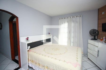 Suíte de casa para alugar com 3 quartos, 207m² em Parque Sao Vicente, Santo André