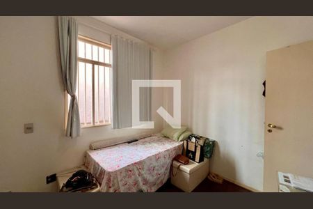 Casa à venda com 3 quartos, 300m² em Nova Granada, Belo Horizonte
