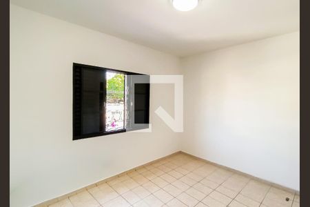 Quarto 1 de casa para alugar com 2 quartos, 120m² em Parque Boturussu, São Paulo