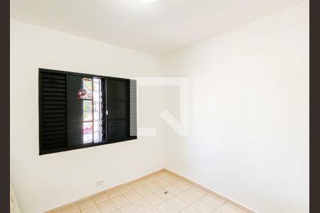 Quarto 2 de casa para alugar com 2 quartos, 120m² em Parque Boturussu, São Paulo
