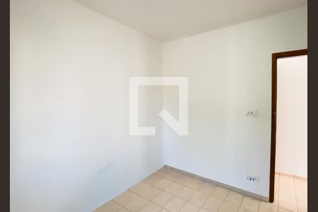 Quarto 2 de casa para alugar com 2 quartos, 120m² em Parque Boturussu, São Paulo