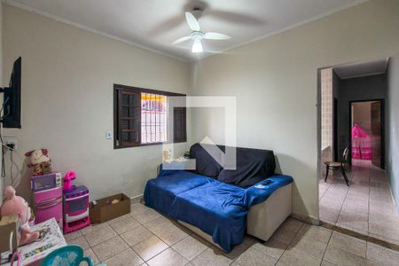 Sala de casa para alugar com 2 quartos, 67m² em Maracanã, Praia Grande