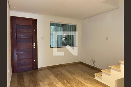 Sala de casa para alugar com 3 quartos, 130m² em Jardim Sao Jorge (raposo Tavares), São Paulo
