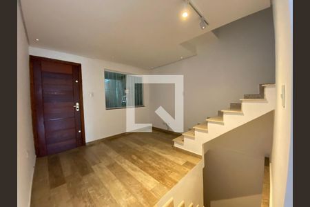 Sala de casa para alugar com 3 quartos, 130m² em Jardim Sao Jorge (raposo Tavares), São Paulo
