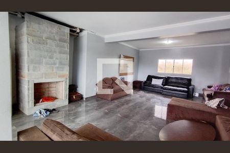 Sala de casa para alugar com 5 quartos, 750m² em Parque Alvorada, Suzano