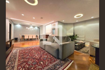 Sala de apartamento para alugar com 4 quartos, 220m² em Planalto Paulista, São Paulo
