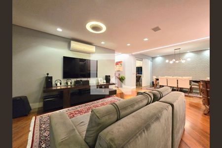 Sala de apartamento para alugar com 4 quartos, 220m² em Planalto Paulista, São Paulo