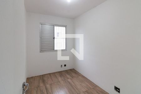 Quarto 1 de apartamento para alugar com 3 quartos, 53m² em Jardim Monte Alegre, São Paulo